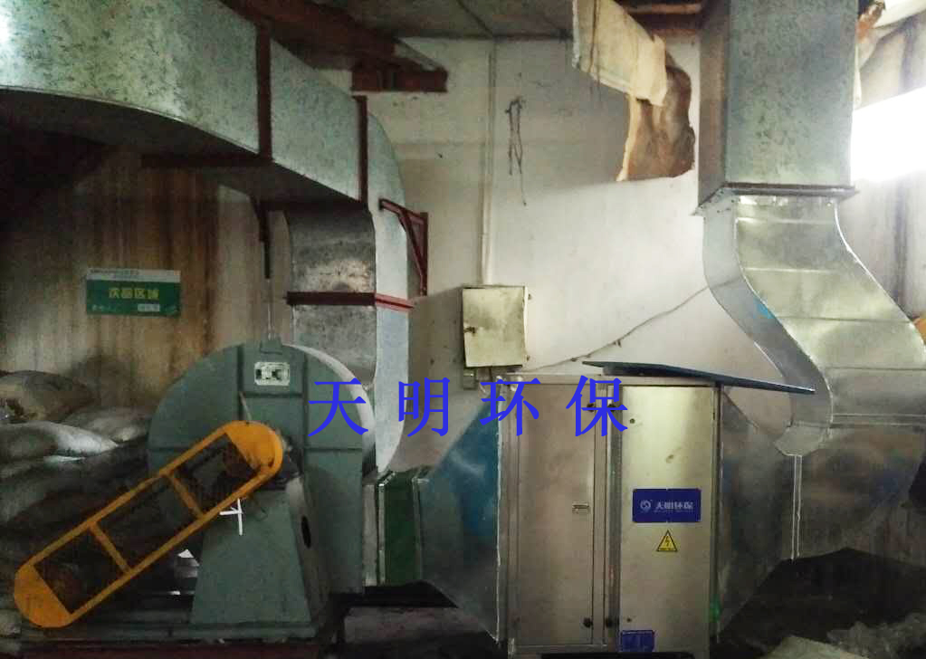 佛山低溫等離子廢氣處理設(shè)備